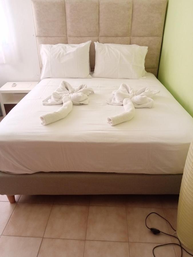360 Panorama House - Gazing At Horizon And The Stars Of The Galaxy In The Night - Fresh Cool Breeze Most Of The Time - Just 7 Min From The Beach Kournas Ngoại thất bức ảnh